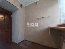 1-комнатная квартира (30м2) на продажу по адресу Стойкости ул., 29— фото 3 из 11