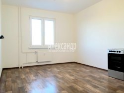 2-комнатная квартира (68м2) на продажу по адресу Бестужевская ул., 7— фото 3 из 10