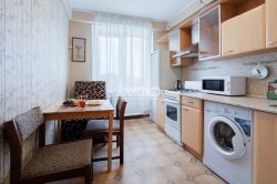 1-комнатная квартира (31м2) на продажу по адресу Светлановский просп., 72— фото 7 из 15