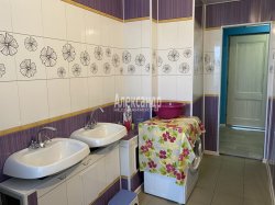 2 комнаты в 12-комнатной квартире (235м2) на продажу по адресу Энгельса пр., 149— фото 13 из 22