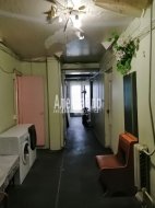 Комната в 11-комнатной квартире (221м2) на продажу по адресу Суздальский просп., 61— фото 12 из 16