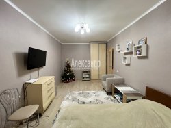 1-комнатная квартира (38м2) на продажу по адресу Петергофское шос., 17— фото 2 из 19