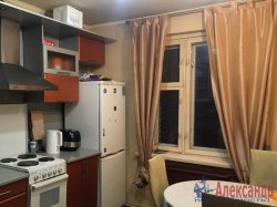 2-комнатная квартира (50м2) на продажу по адресу Ленинский пр., 129— фото 3 из 22