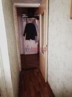 Комната в 3-комнатной квартире (60м2) на продажу по адресу Дыбенко ул., 22— фото 10 из 12