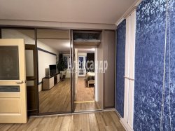 2 комнаты в 3-комнатной квартире (67м2) на продажу по адресу Маршала Жукова пр., 33— фото 7 из 12