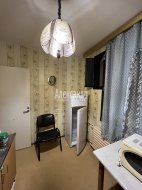 1-комнатная квартира (35м2) на продажу по адресу Советский пос., Комсомольская ул., 14— фото 2 из 13