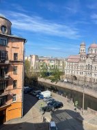Комната в 7-комнатной квартире (206м2) на продажу по адресу Реки Карповки наб., 30— фото 11 из 18