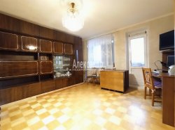 1-комнатная квартира (47м2) на продажу по адресу Планерная ул., 77— фото 2 из 19