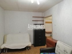 1-комнатная квартира (29м2) на продажу по адресу Ярослава Гашека ул., 15— фото 10 из 16