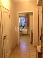 1-комнатная квартира (36м2) на продажу по адресу Космонавтов просп., 61— фото 12 из 27