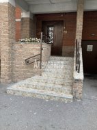 3-комнатная квартира (93м2) на продажу по адресу Латышских Стрелков ул., 15— фото 2 из 29