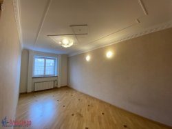 3-комнатная квартира (125м2) на продажу по адресу Выборг г., Школьный пер., 1— фото 11 из 38