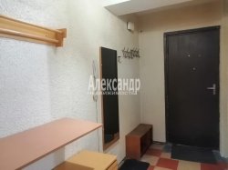 1-комнатная квартира (29м2) на продажу по адресу Ярослава Гашека ул., 15— фото 12 из 16