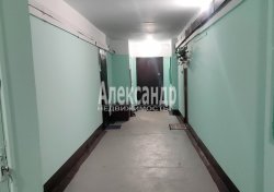 Комната в 2-комнатной квартире (49м2) на продажу по адресу Приладожский пгт., 9— фото 2 из 8