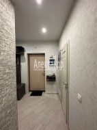 1-комнатная квартира (38м2) на продажу по адресу Кудрово г., Строителей просп., 6— фото 5 из 17