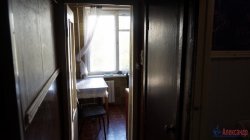 3-комнатная квартира (59м2) на продажу по адресу Пограничника Гарькавого ул., 36— фото 7 из 10