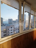 1-комнатная квартира (39м2) на продажу по адресу Шушары пос., Первомайская ул., 15— фото 14 из 17