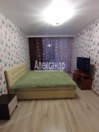 2-комнатная квартира (65м2) на продажу по адресу Кириши г., Волховская наб., 52— фото 4 из 15