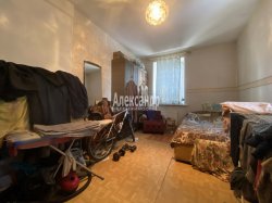 3-комнатная квартира (66м2) на продажу по адресу Беломорская ул., 36— фото 5 из 15