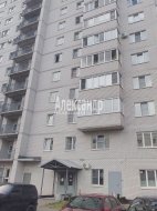 2-комнатная квартира (68м2) на продажу по адресу Кириши г., Волховская наб., 52— фото 16 из 19