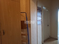 3-комнатная квартира (74м2) на продажу по адресу Ломоносов г., Александровская ул., 42— фото 18 из 22