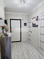 1-комнатная квартира (43м2) на продажу по адресу Мурино г., Петровский бул., 2— фото 11 из 24