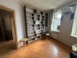 1-комнатная квартира (37м2) на продажу по адресу Искровский просп., 32— фото 3 из 11