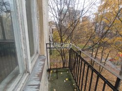 2-комнатная квартира (49м2) на продажу по адресу Орджоникидзе ул., 37— фото 13 из 15