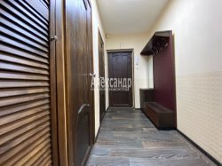 1-комнатная квартира (36м2) на продажу по адресу Учительская ул., 15— фото 4 из 13