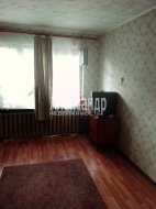 2-комнатная квартира (46м2) на продажу по адресу Новочеркасский просп., 62— фото 3 из 13