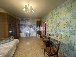 1-комнатная квартира (39м2) на продажу по адресу Демьяна Бедного ул., 1— фото 3 из 18