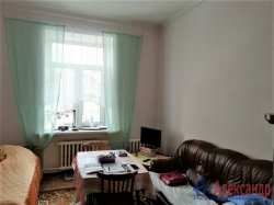 4-комнатная квартира (98м2) на продажу по адресу Михайлова ул., 1— фото 7 из 18