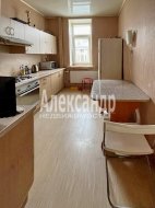 2-комнатная квартира (57м2) на продажу по адресу Выборг г., Мира ул., 16— фото 2 из 21