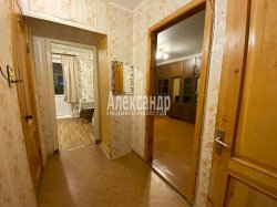 1-комнатная квартира (33м2) на продажу по адресу Кисельня дер., Центральная ул., 12— фото 7 из 15