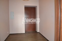 4-комнатная квартира (118м2) на продажу по адресу Дерптский пер., 15— фото 9 из 45