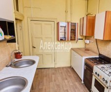 5-комнатная квартира (160м2) на продажу по адресу Кронверкская ул., 29/37— фото 9 из 19