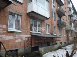 3-комнатная квартира (55м2) на продажу по адресу Кронштадт г., Велещинского ул., 15— фото 19 из 21