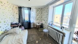 2-комнатная квартира (41м2) на продажу по адресу Свердлова пос., 1-й мкр., 33— фото 2 из 8