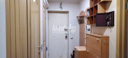 1-комнатная квартира (36м2) на продажу по адресу Дыбенко ул., 13— фото 17 из 25