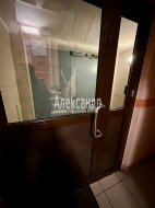 3-комнатная квартира (62м2) на продажу по адресу Ярослава Гашека ул., 13— фото 18 из 19