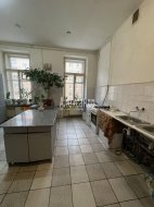 Комната в 20-комнатной квартире (639м2) на продажу по адресу Тверская ул., 15— фото 11 из 22