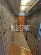 2-комнатная квартира (80м2) на продажу по адресу Лиговский пр., 100— фото 17 из 20