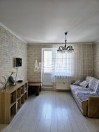 1-комнатная квартира (43м2) на продажу по адресу Мурино г., Петровский бул., 2— фото 7 из 24