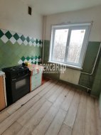 3-комнатная квартира (56м2) на продажу по адресу Софьи Ковалевской ул., 8— фото 4 из 11