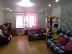 Комната в 2-комнатной квартире (67м2) на продажу по адресу Пушкин г., Прямой пер., 1— фото 2 из 8