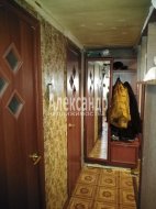 2-комнатная квартира (49м2) на продажу по адресу Кондратьевский просп., 63— фото 3 из 15