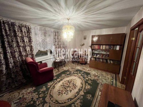 2-комнатная квартира (56м2) на продажу по адресу Энергетиков просп., 36— фото 1 из 14