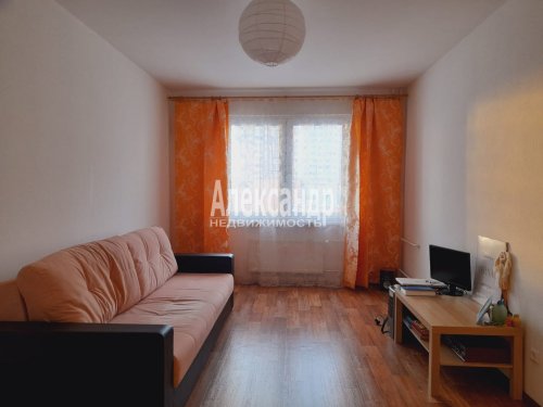 1-комнатная квартира (38м2) на продажу по адресу Корнея Чуковского ул., 3— фото 1 из 20