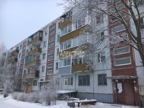 2-комнатная квартира (44м2) на продажу по адресу Светогорск г., Гарькавого ул., 16— фото 1 из 23