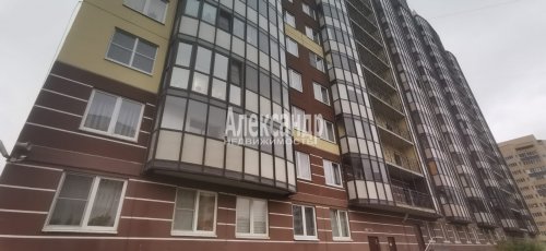 1-комнатная квартира (32м2) на продажу по адресу Новое Девяткино дер., Флотская ул., 7— фото 1 из 8